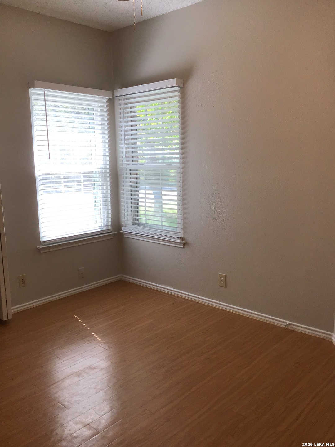 3405 Ridge Country Street San Antonio, TX 78247 - Photo 4 of 15