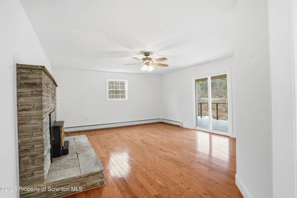 $425,000 | 16204 Highway 407, Factoryville, PA 18419