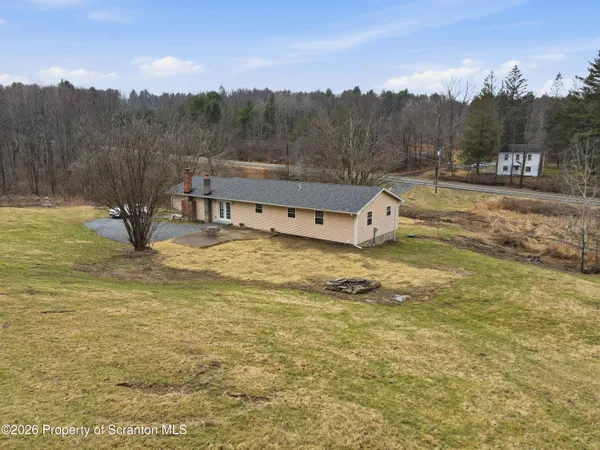 $425,000 | 16204 Highway 407, Factoryville, PA 18419