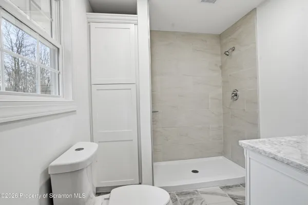 $425,000 | 16204 Highway 407, Factoryville, PA 18419