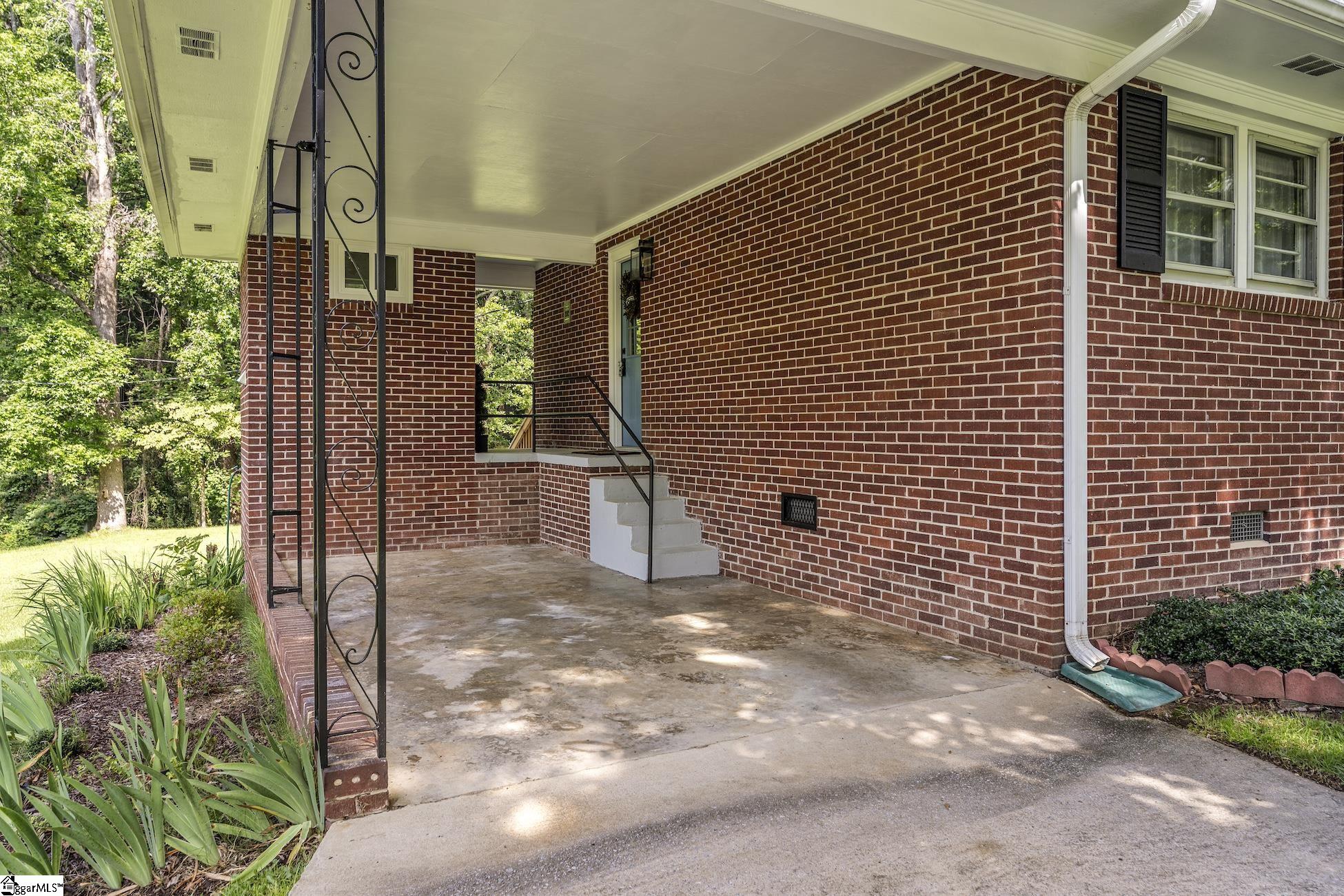 502 Forest Lane Belton, SC 29627 - Photo 31 of 50 Extra Tall Carport for boat or RV storage.