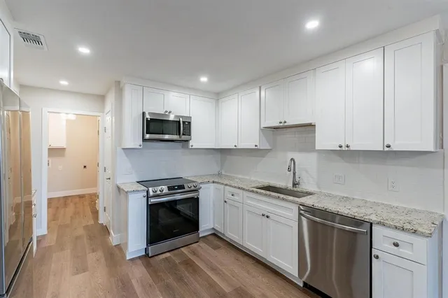 $315,000 | 2105 Castle Oaks Drive, Arlington, TX 76012