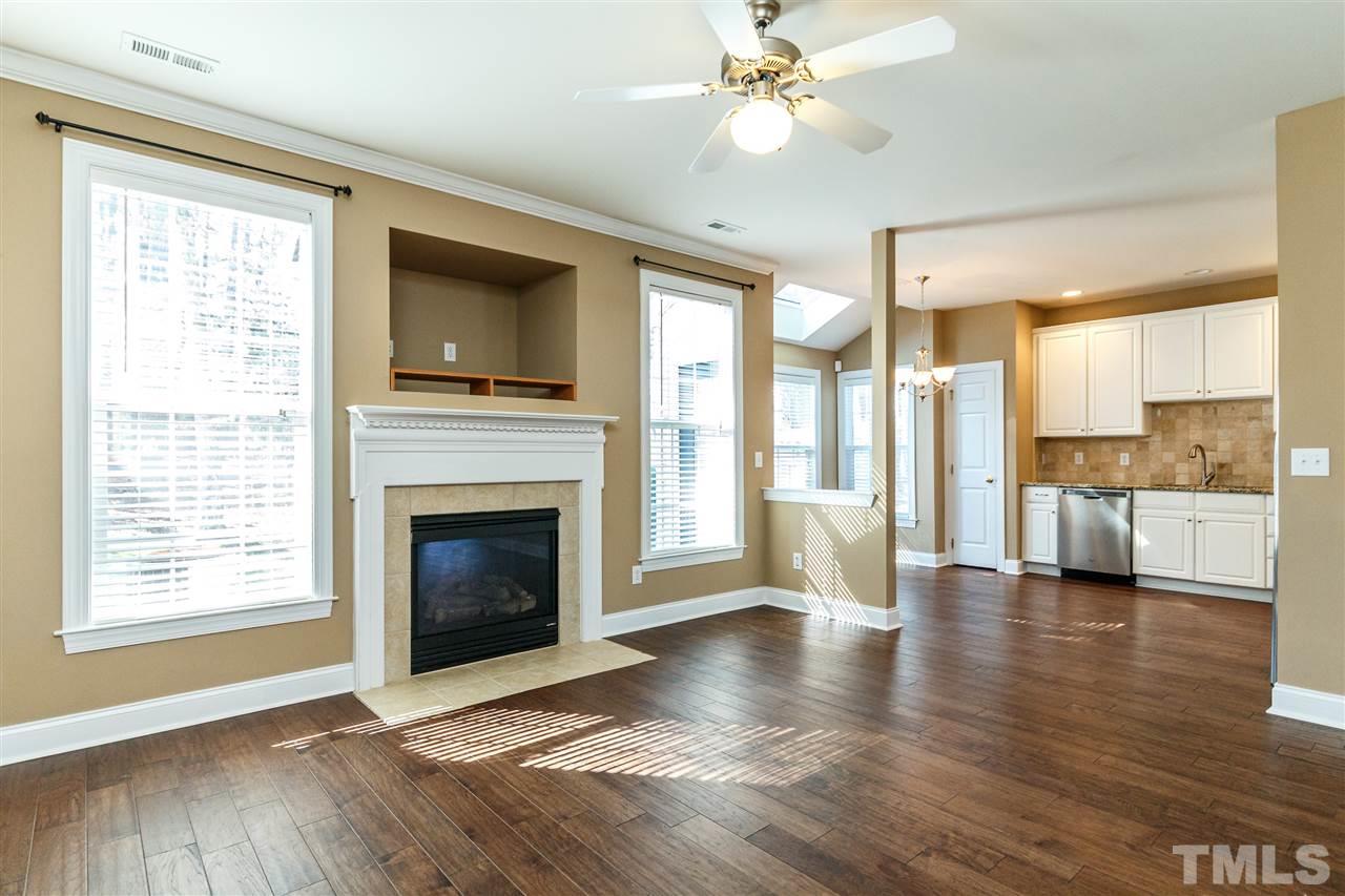 11215 Maplecroft Court Raleigh, NC 27617 - Photo 9 of 28 Gallery Image 9