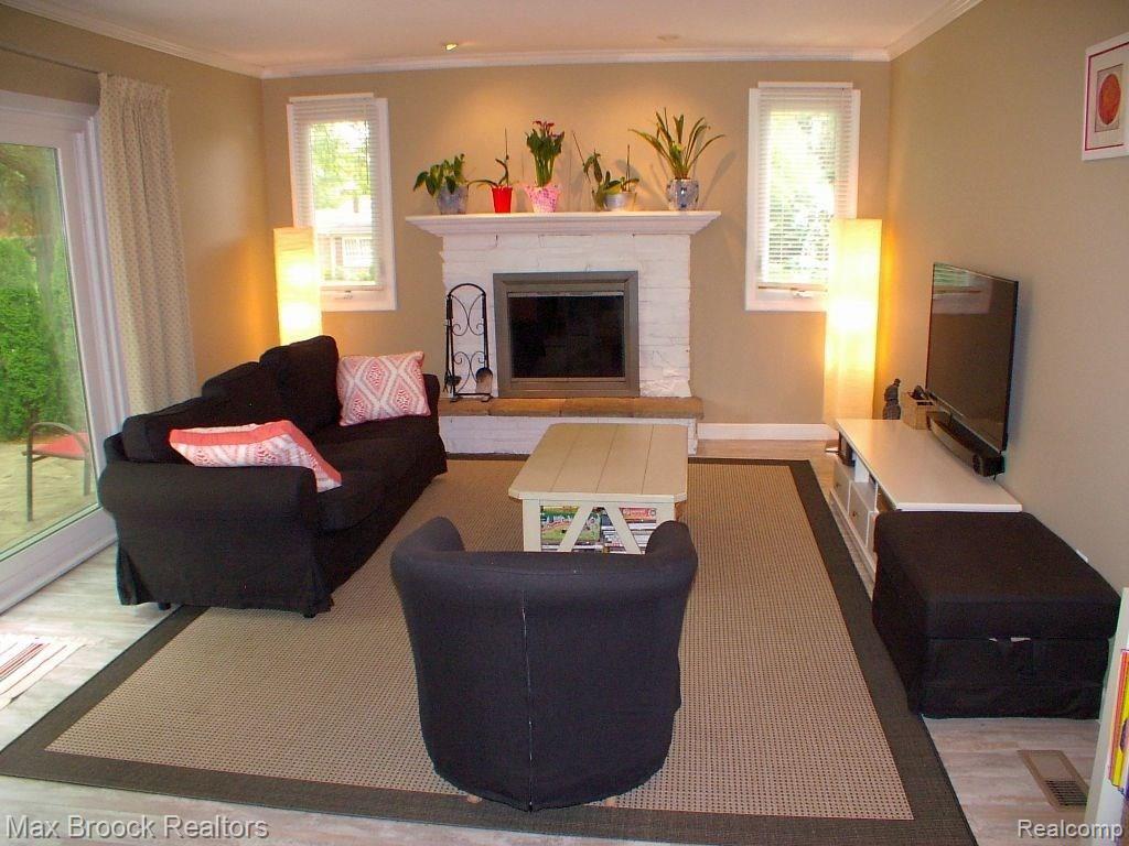 889 Spartan Drive Rochester Hills, MI 48309 - Photo 14 of 38