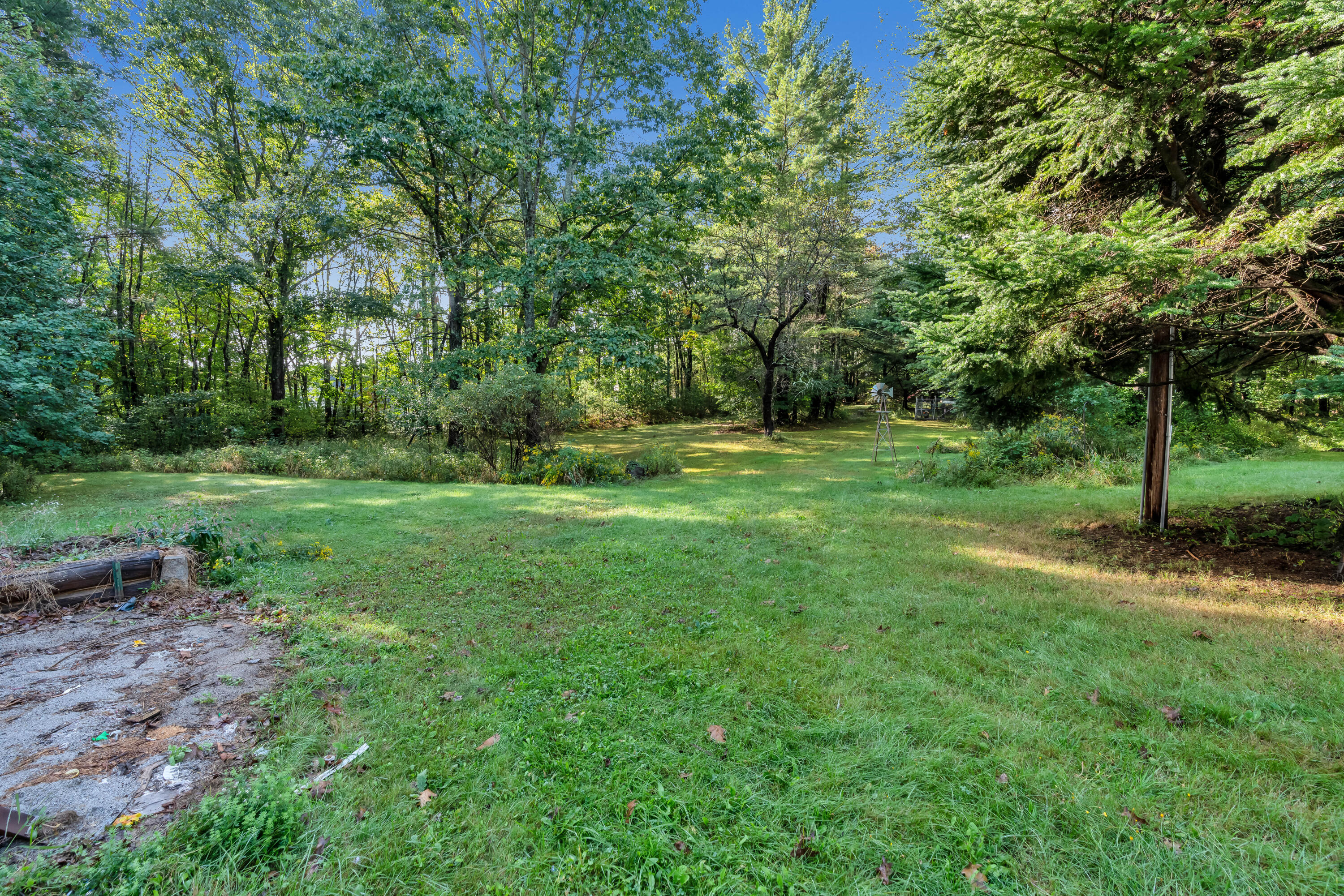 64 Loop Road Wells, ME 04090 - Photo 8 of 26 backyard1