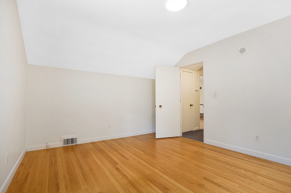 88 Briarcliff Road Longmeadow, MA 01106 - Photo 32 of 38 Gallery Image 32