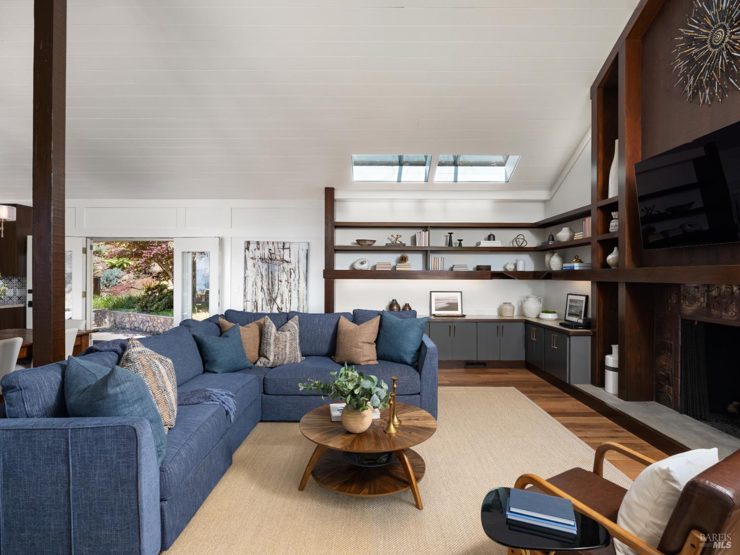 45 Mt Tiburon Road Tiburon, CA 94920 - Photo 15 of 57