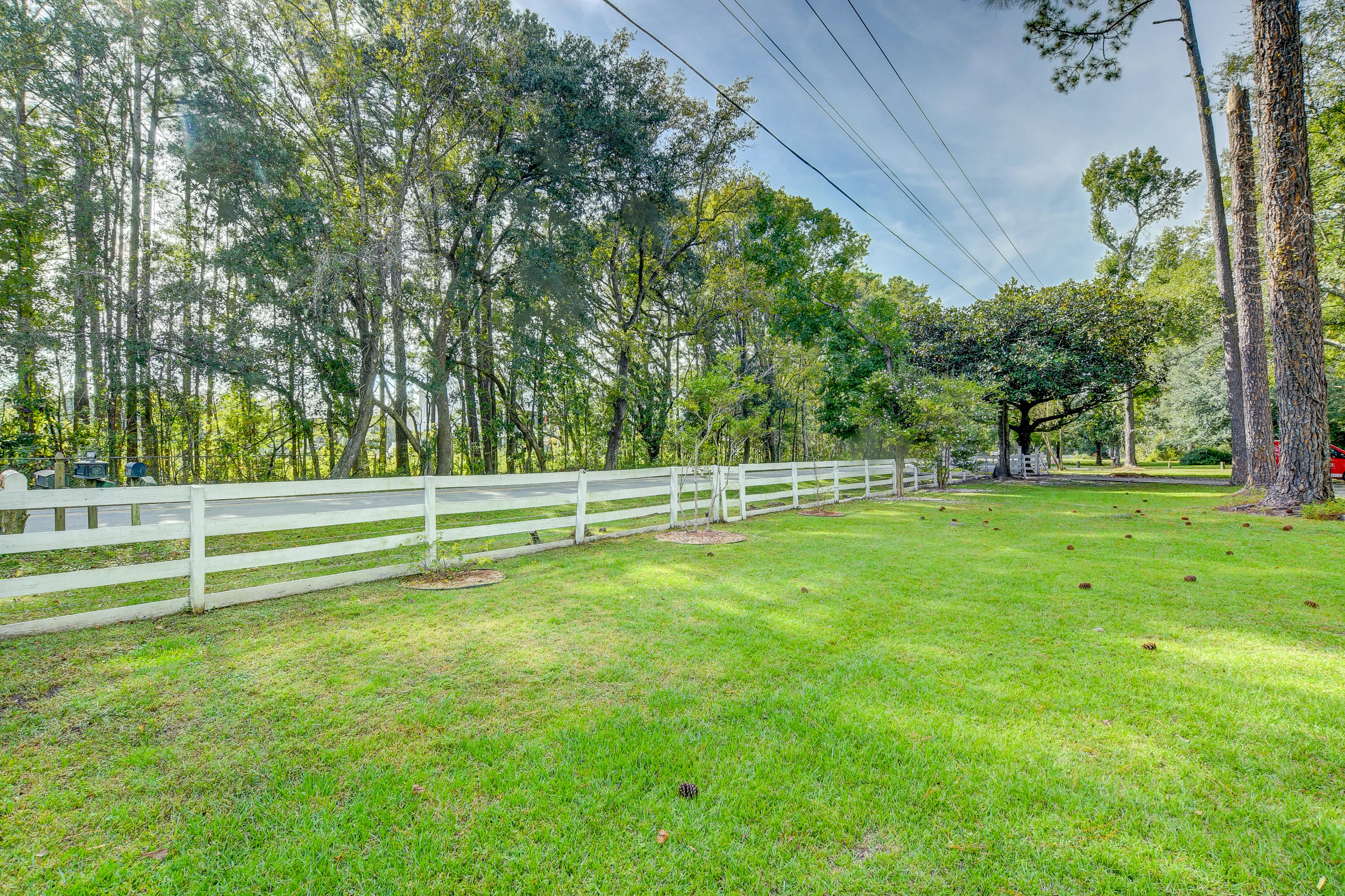 1171 River Road Johns Island, SC 29455 - Photo 10 of 38 DSC_6876_77_78_79_80