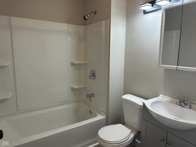 $199,500 | 1135 North Holmes Avenue, Indianapolis, IN 46222