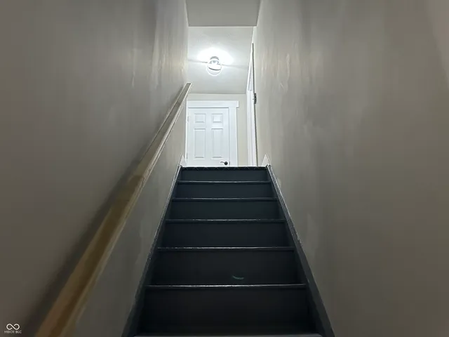 $194,500 | 1135 North Holmes Avenue, Indianapolis, IN 46222