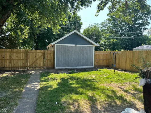 $199,500 | 1135 North Holmes Avenue, Indianapolis, IN 46222