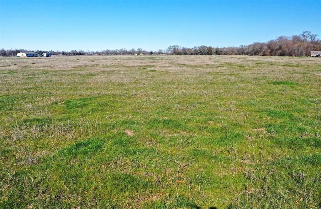 3 County Road Telephone, TX 75488 - Photo 5 of 7 a view of an ocean