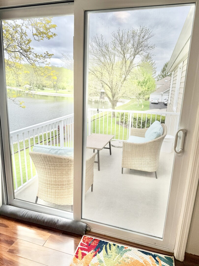 27W705 Windermere Road, Unit 3008 Winfield, IL 60190 - Photo 11 of 12