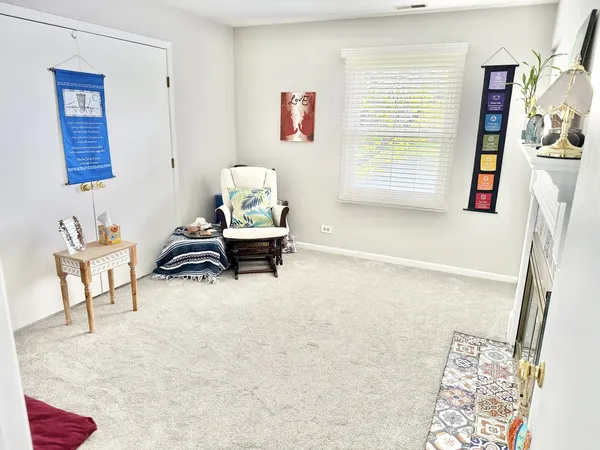 $2,350 | 27W705 Windermere Road, Unit 3008, Winfield, IL 60190