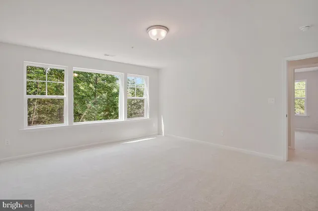 a view of outdoor space with garden view