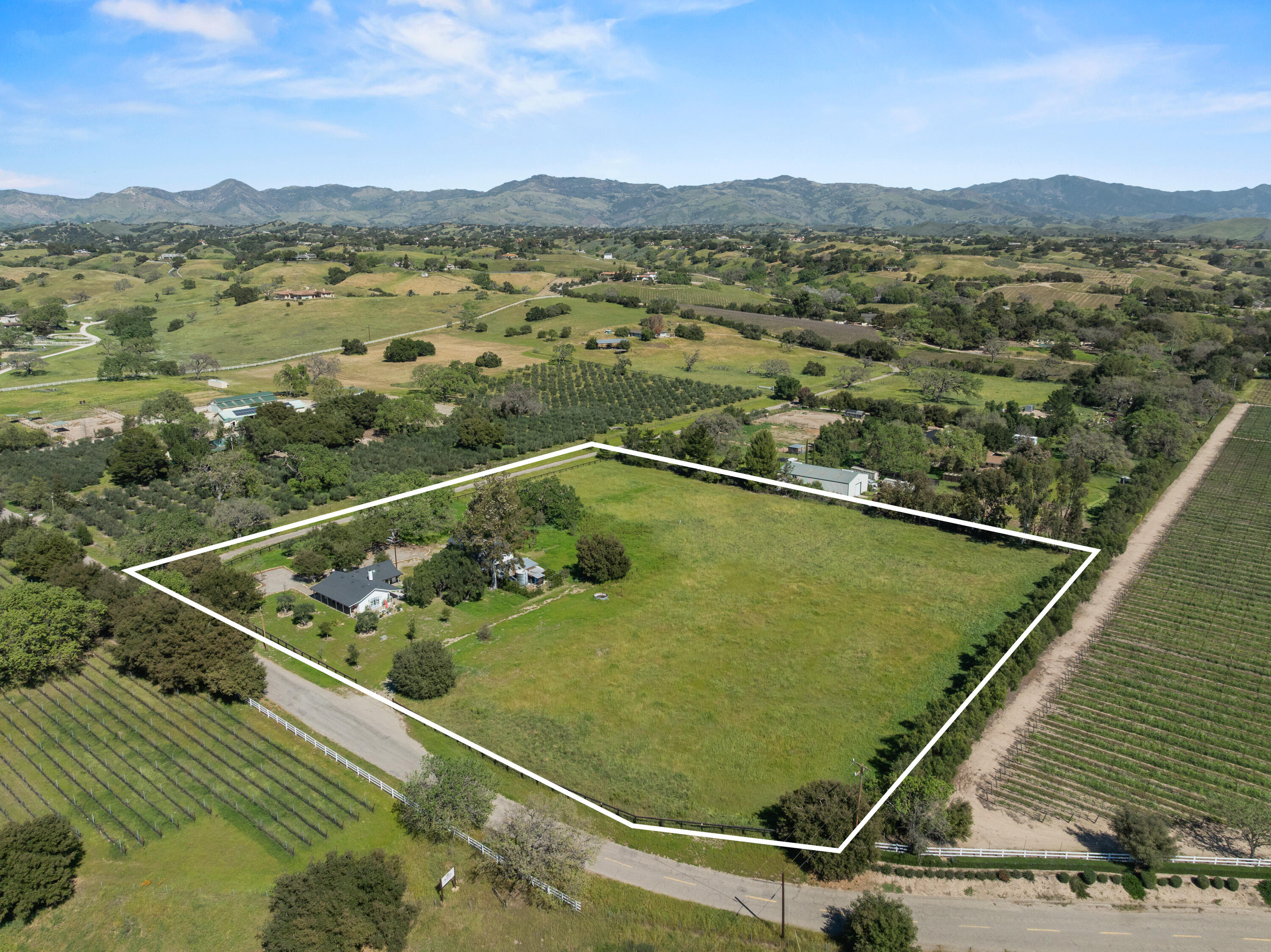 2380 North Refugio Road Santa Ynez, CA 93460 - Photo 22 of 27 Photo 22