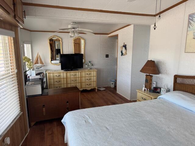 1213 Linda Road, Unit 20 Okeechobee, FL 34974 - Photo 10 of 17 Master Bed