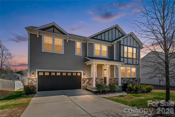 $490,000 | 9032 Willowfield Drive, Charlotte, NC 28269