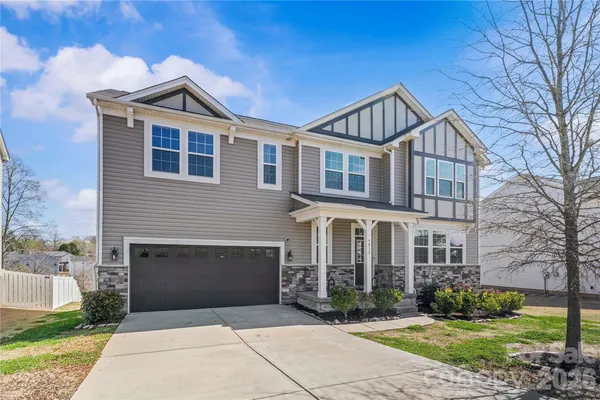 $490,000 | 9032 Willowfield Drive, Charlotte, NC 28269