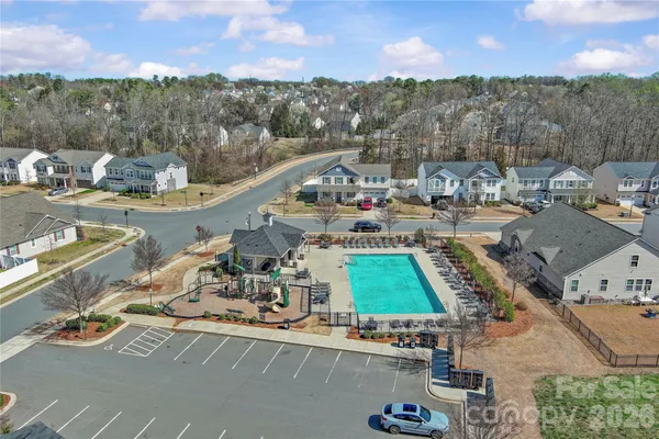 $490,000 | 9032 Willowfield Drive, Charlotte, NC 28269