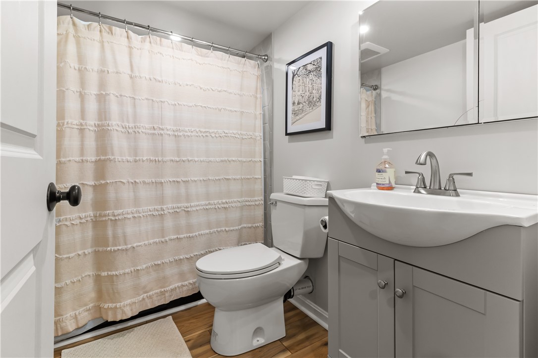 386 Stone Church Road Tiverton, RI 02878 - Photo 30 of 38