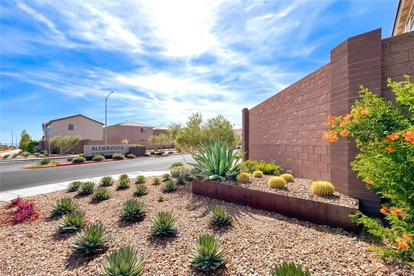 $499,000 | 6921 Noche Calida Street, North Las Vegas, NV 89086