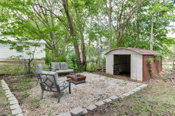 $175,000 | 505 West Oakland Avenue, Bloomington, IL 61701