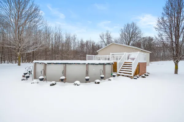 $470,000 | 223 Leo Drive, Burlington, MI 49029