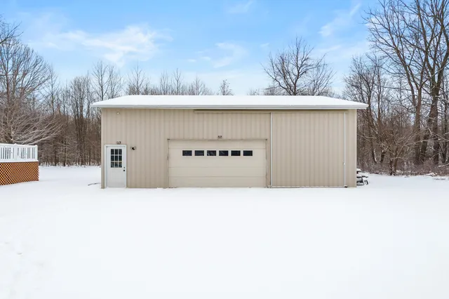 $470,000 | 223 Leo Drive, Burlington, MI 49029
