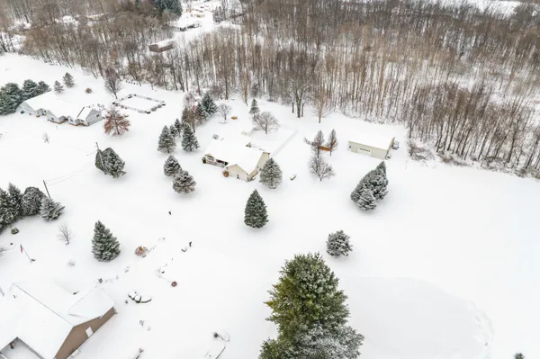 $470,000 | 223 Leo Drive, Burlington, MI 49029