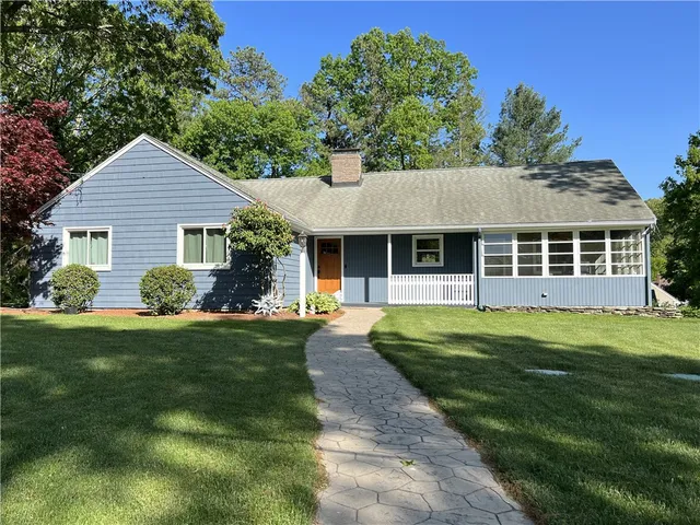 $649,900 | 33 Rosewood Lane, Cumberland, RI 02864