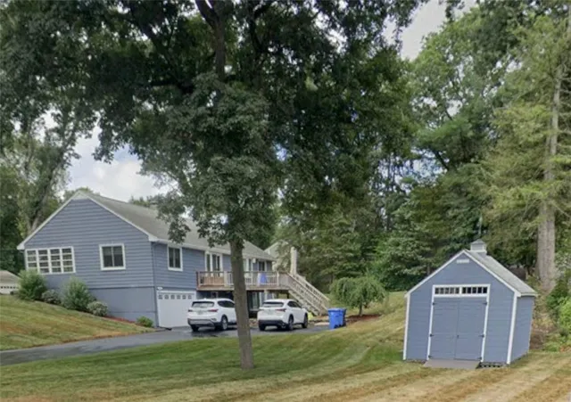 $649,900 | 33 Rosewood Lane, Cumberland, RI 02864