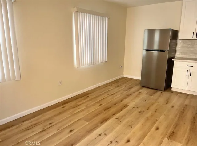 $2,400 | 2034 1/2 East 77th Street, Los Angeles, CA 90001