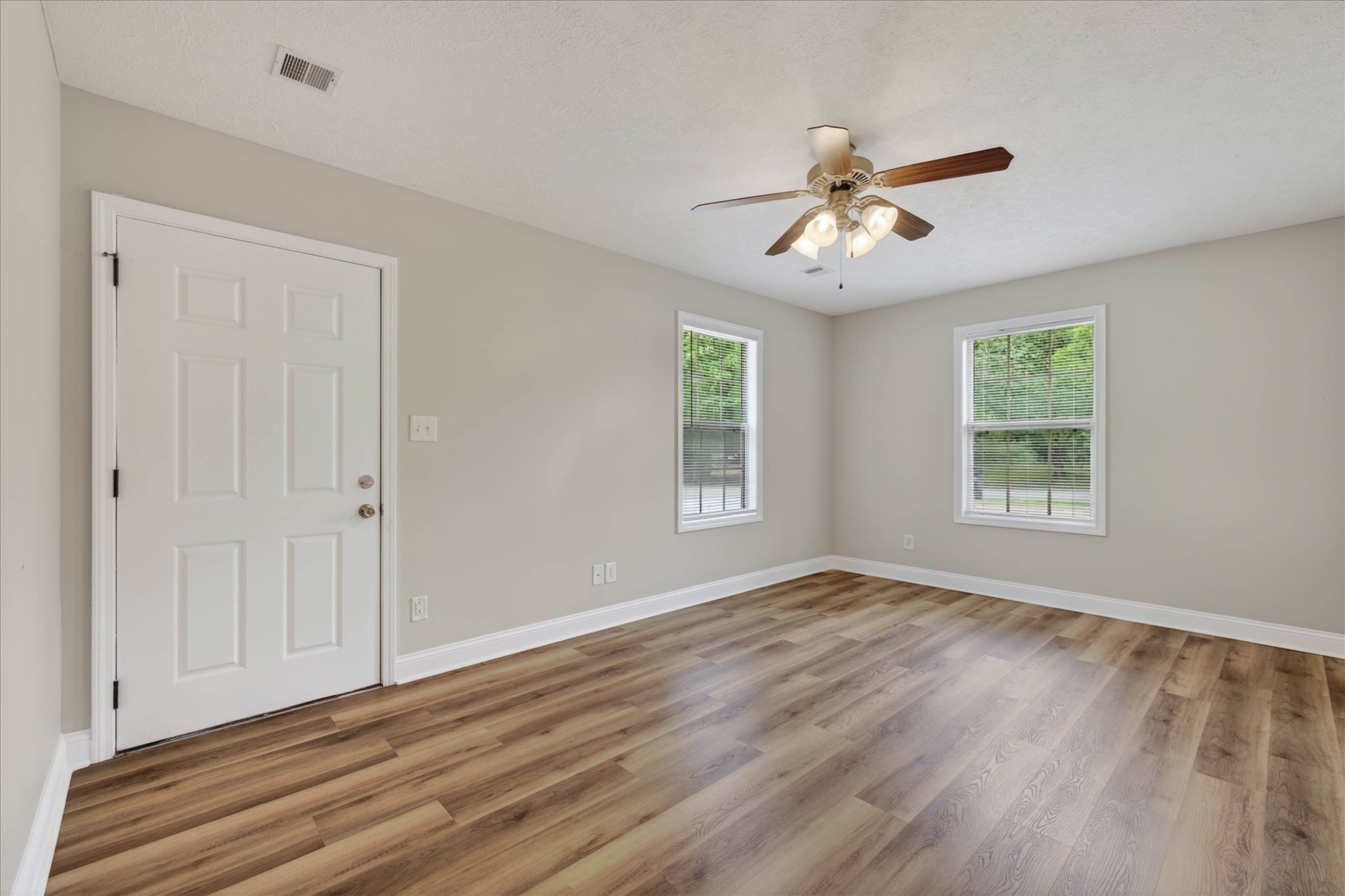 333 Rossview Road, Unit A Clarksville, TN 37043 - Photo 7 of 26