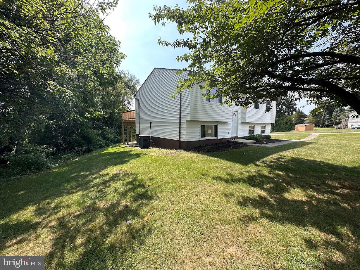 2635 Bert Fowler Road Manchester, MD 21102 - Photo 19 of 21 Rear View
