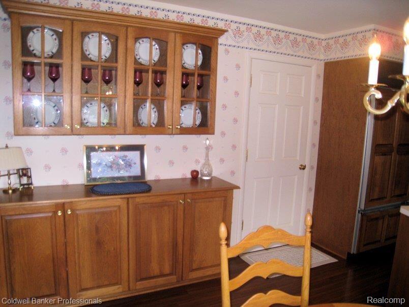 4331 Covered Bridge Road Bloomfield Hills, MI 48302 - Photo 5 of 15 EXTRA STORAGE IN NOOK AREA