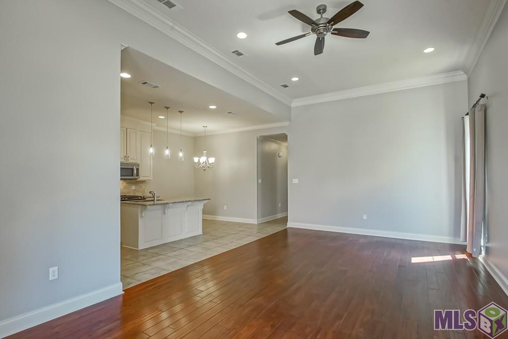 7703 Ibiza Drive Baton Rouge, LA 70820 - Photo 5 of 18