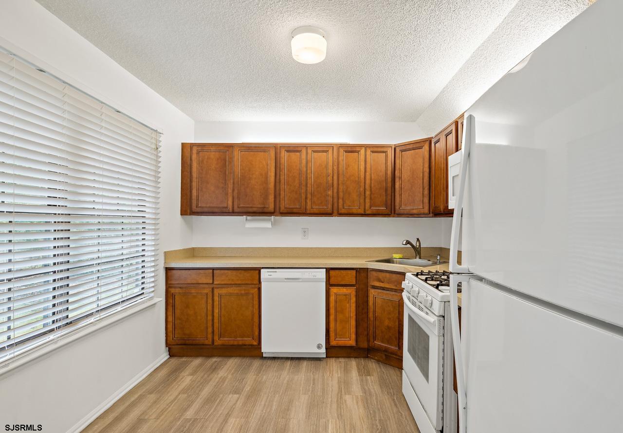 154 Federal Road Galloway Township, NJ 08205 - Photo 17 of 30 Gallery Image 17