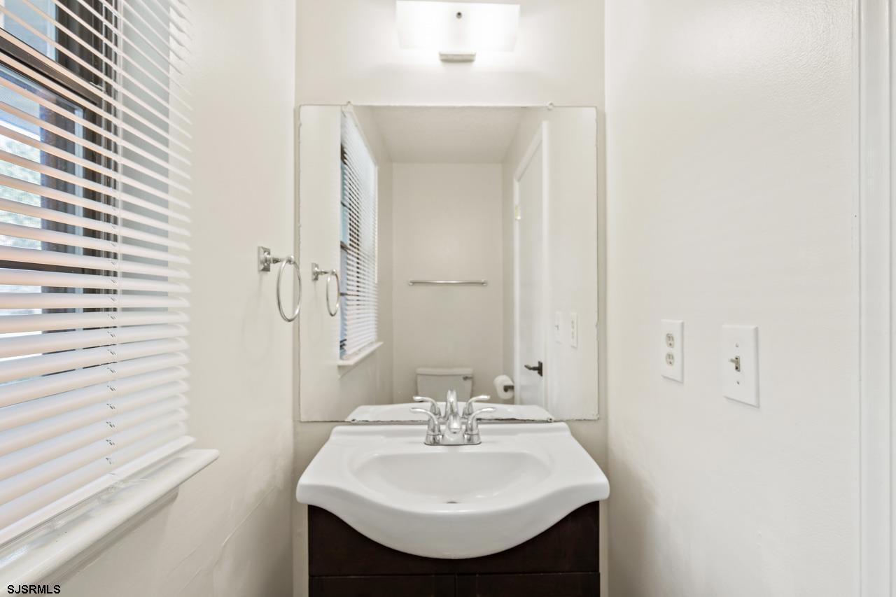 154 Federal Road Galloway Township, NJ 08205 - Photo 20 of 30 Gallery Image 20