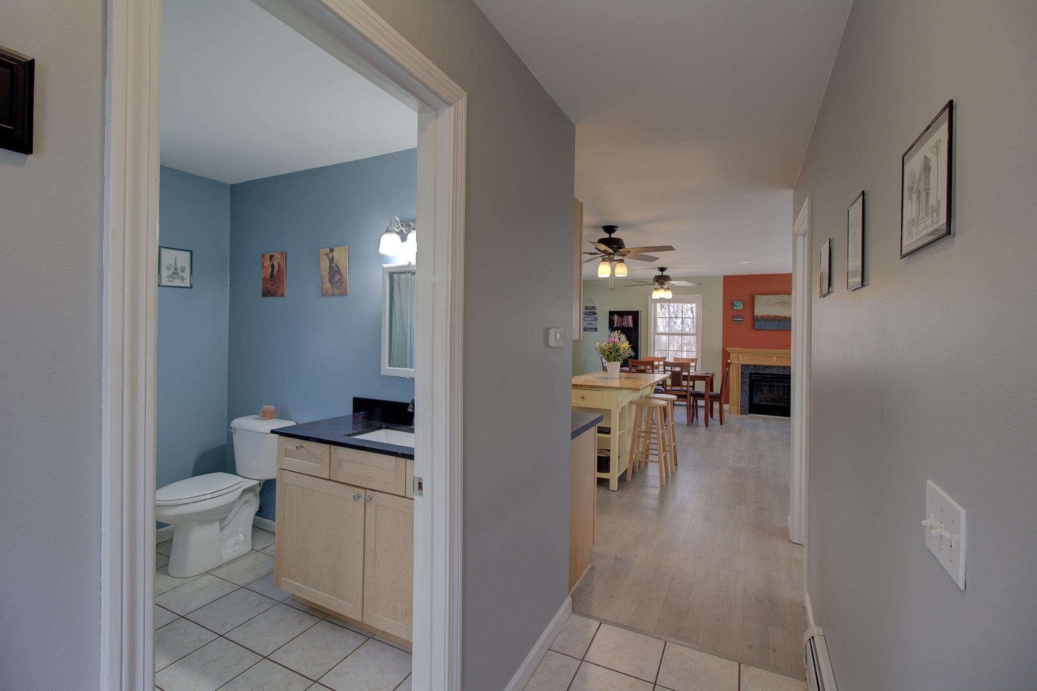 47 Lovers Lane Grand Isle, VT 05458 - Photo 27 of 51