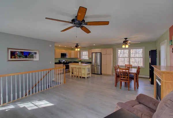 $464,900 | 47 Lovers Lane, Grand Isle, VT 05458