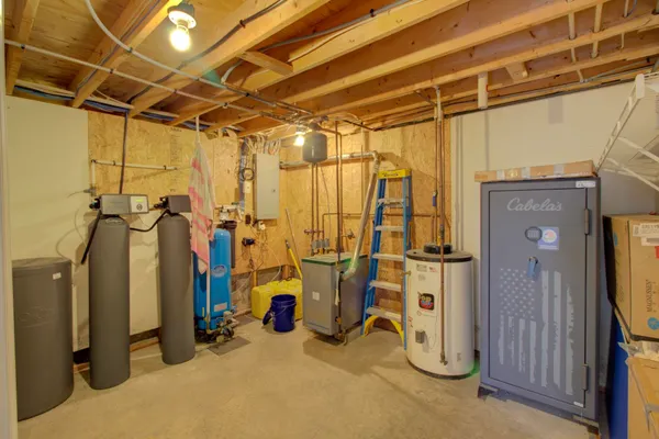 $464,900 | 47 Lovers Lane, Grand Isle, VT 05458