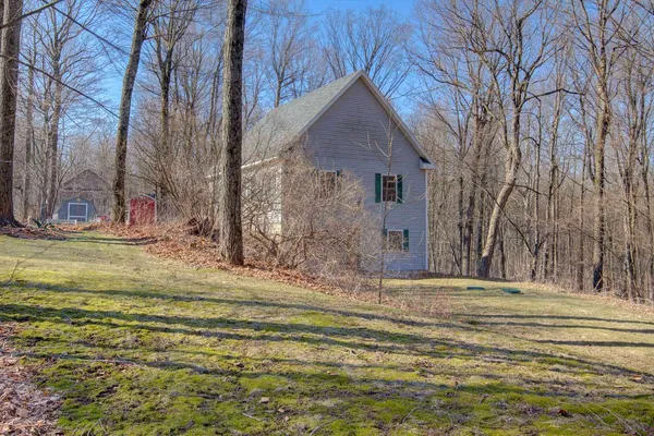 $464,900 | 47 Lovers Lane, Grand Isle, VT 05458