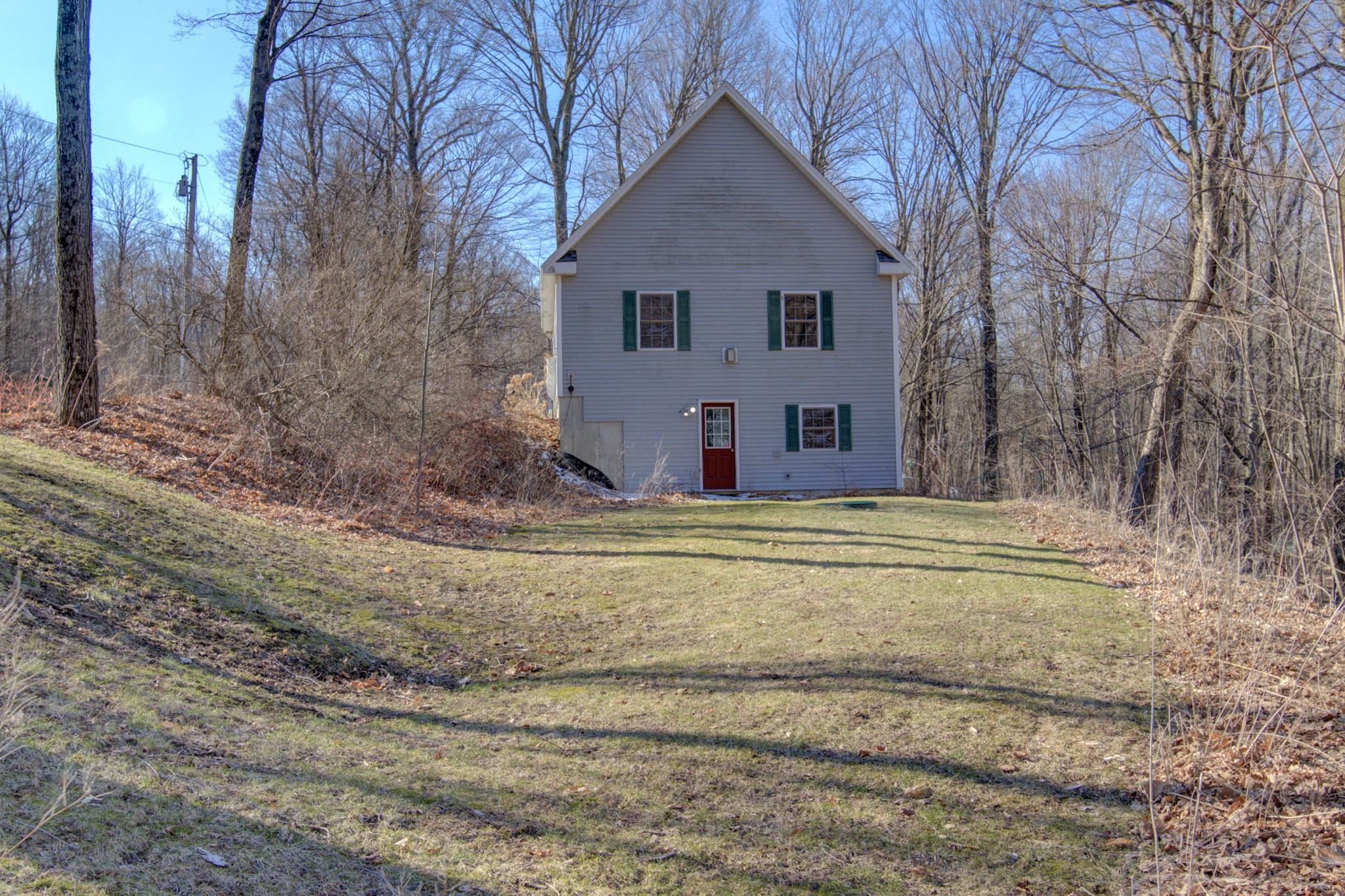 47 Lovers Lane Grand Isle, VT 05458 - Photo 7 of 51