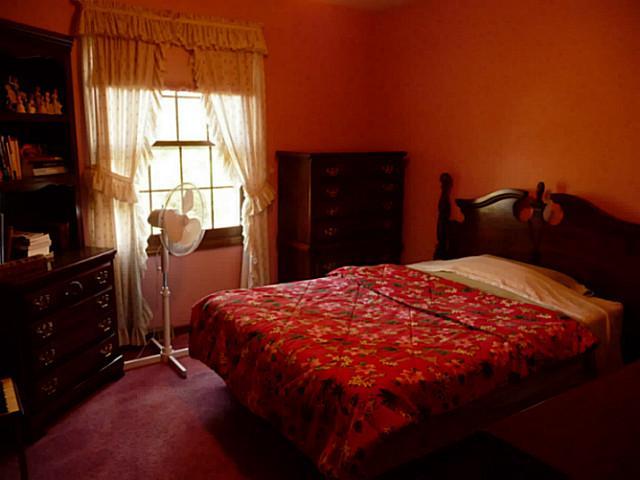6215 Feder Road Columbus, OH 43228 - Photo 12 of 15 Gallery Image 12