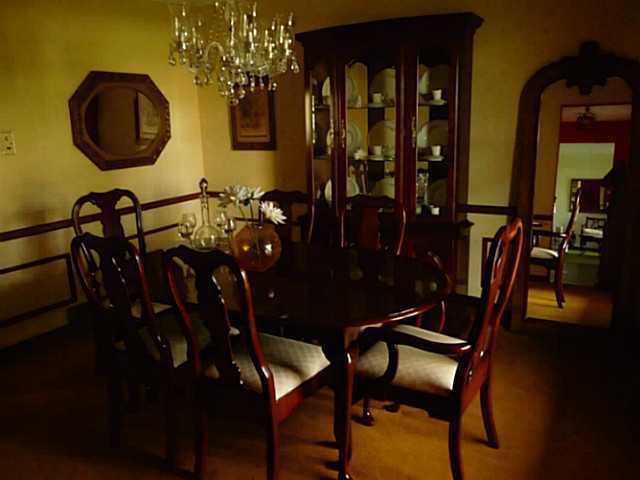 6215 Feder Road Columbus, OH 43228 - Photo 7 of 15 Gallery Image 7
