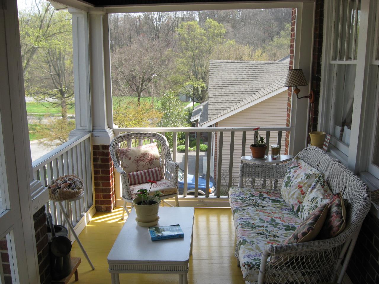 1915 Sheffield Road Southwest Roanoke, VA 24015 - Photo 2 of 31 Porch