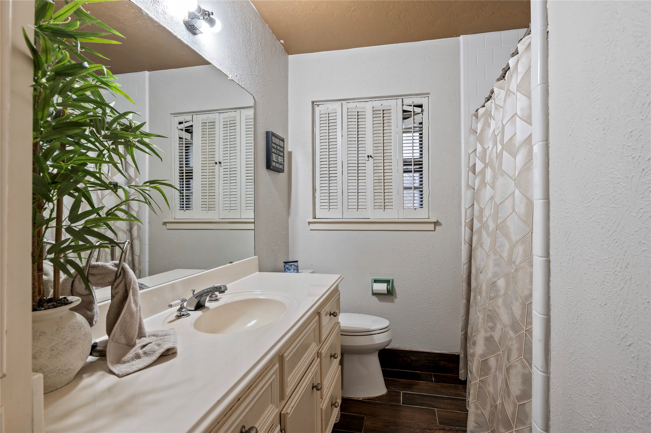1803 Edgehill Road Pasadena, TX 77502 - Photo 9 of 29
