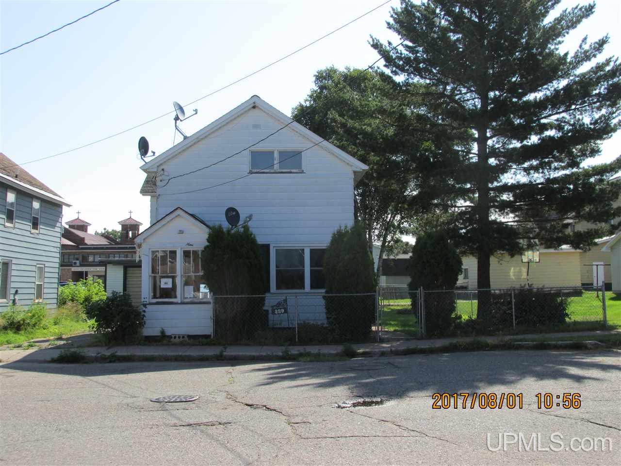 329 South Lake Street Ishpeming, MI 49849 - Photo 1 of 25 Gallery Image 1