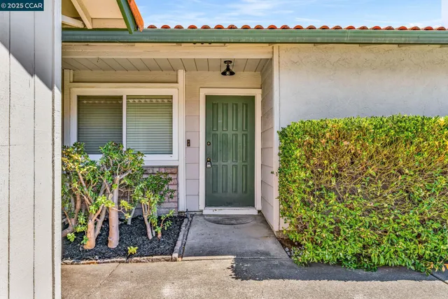 $579,000 | 4380 St Charles Place, Concord, CA 94521